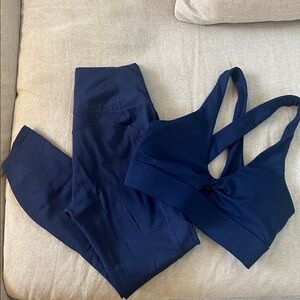 Fabletics PureLuxe Deep Blue bra and leggings yoga Pilates set